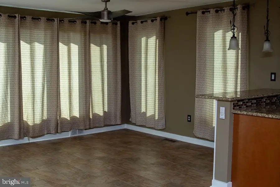 14 Revere St, Feasterville Trevose, PA 19053 - #2