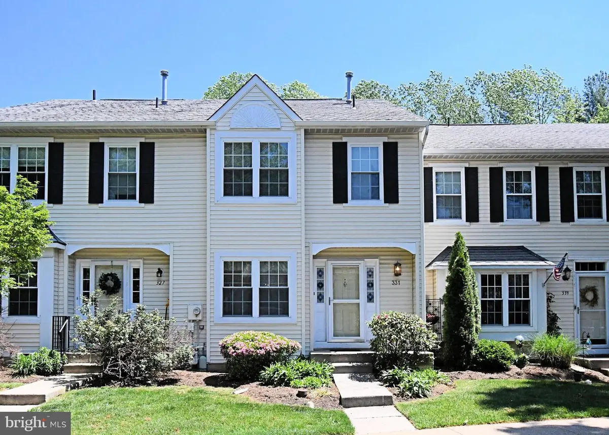 331 Ivanhoe Ct, Langhorne, PA 19047 - #1