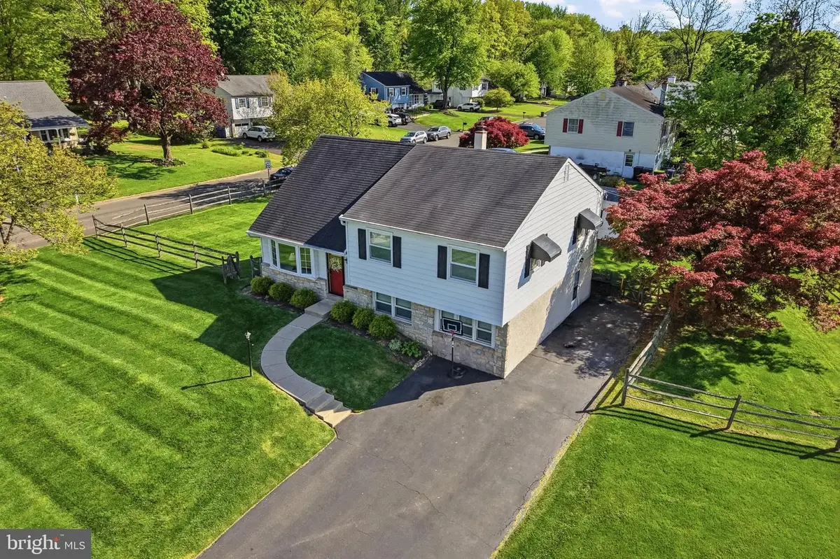 122 Dolly Ln, Chalfont, PA 18914 - #1