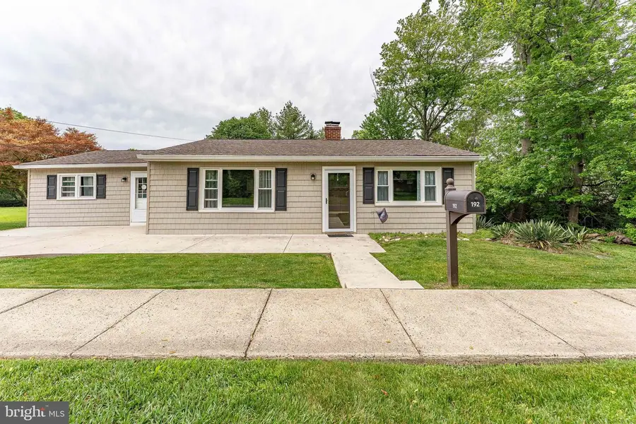 192 Valley Rd, Warminster, PA 18974 - #2