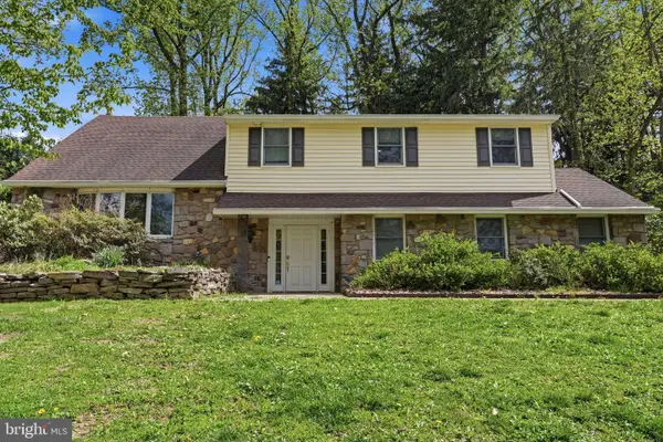 1040 Harvard Dr, YARDLEY, PA 19067