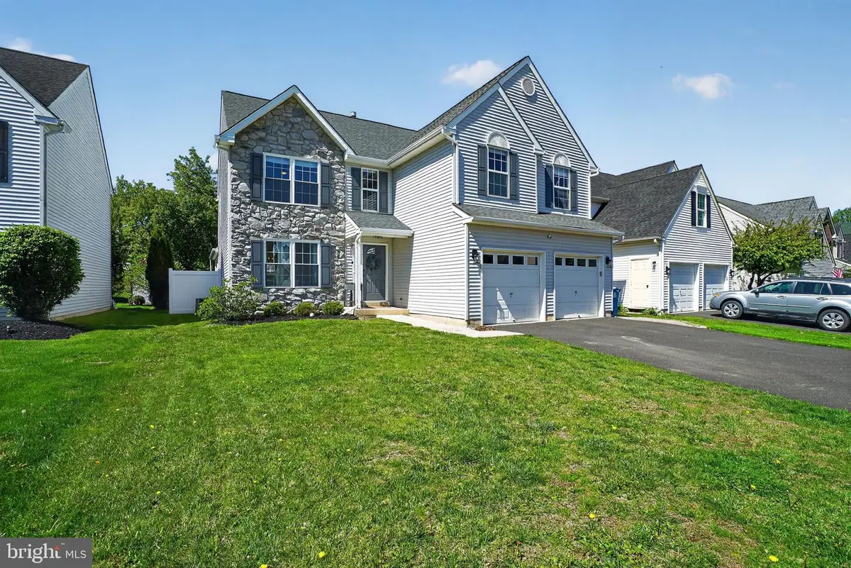 4196 Miladies Ln, Doylestown, PA 18902 - #1