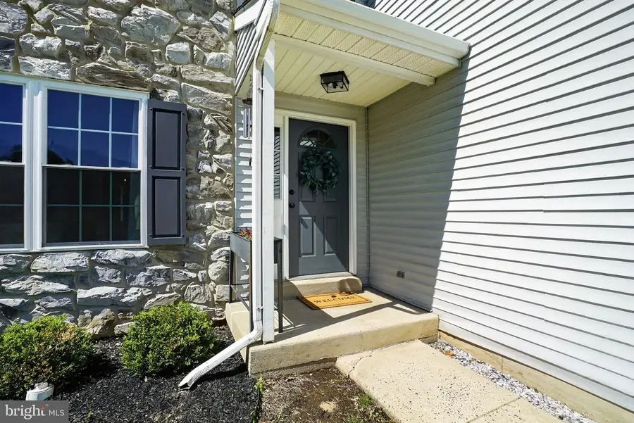 4196 Miladies Ln, Doylestown, PA 18902 - #3