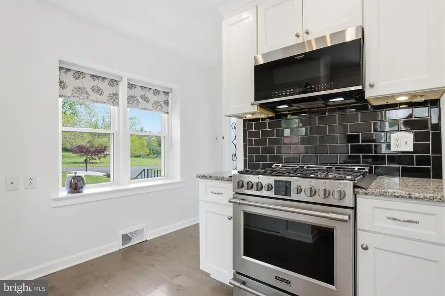 15 Clearview Ave, Chalfont, PA 18914 - #3