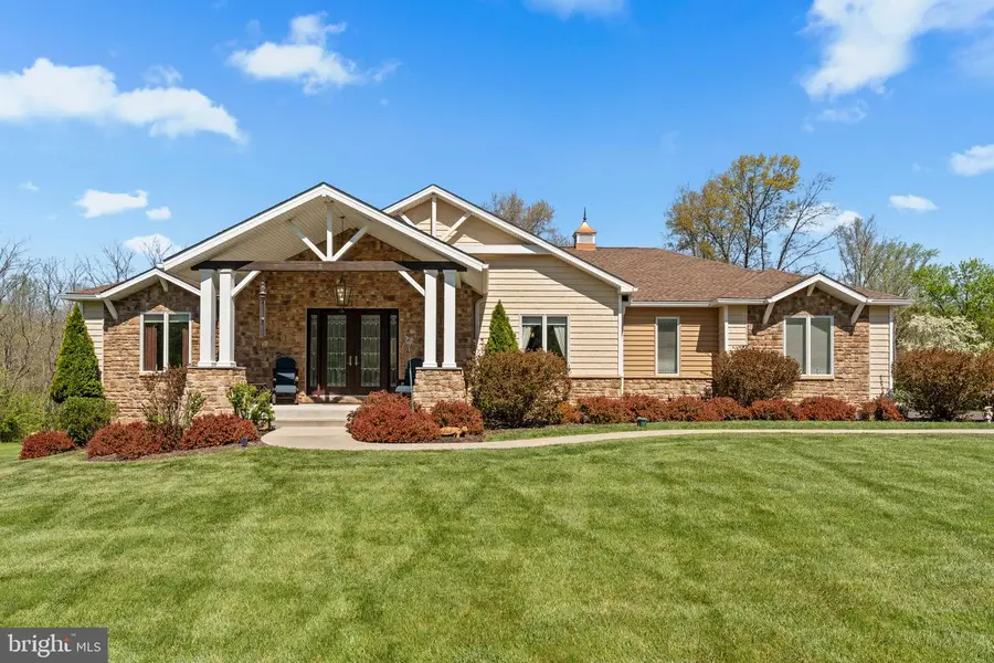 521 Church Rd, Hilltown, PA 18927 - #2