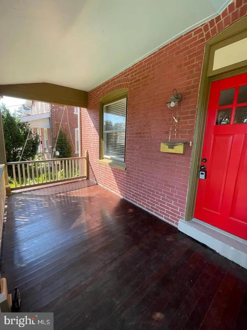 260 High St, Sellersville, PA 18960 - #3