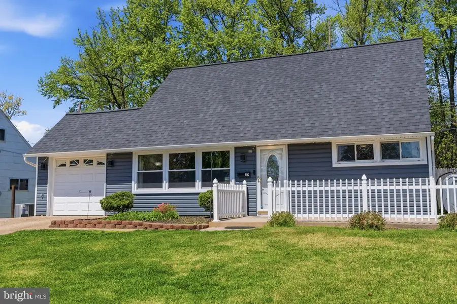 25 Vermillion Ln, Levittown, PA 19054 - #2