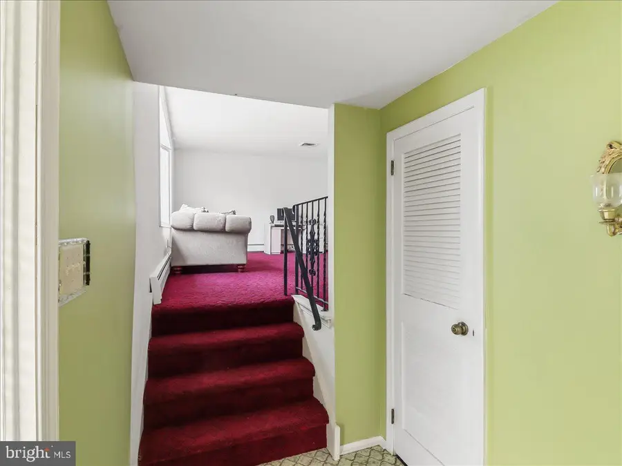 64 Gelder Dr, Southampton, PA 18966 - #2