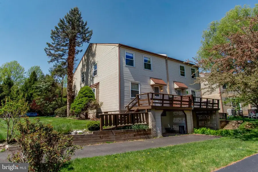 24 Sandy Ridge Dr, Doylestown, PA 18901 - #3