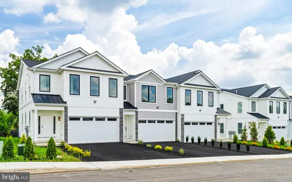 653 Provident Rd, SOUTHAMPTON, PA 18966