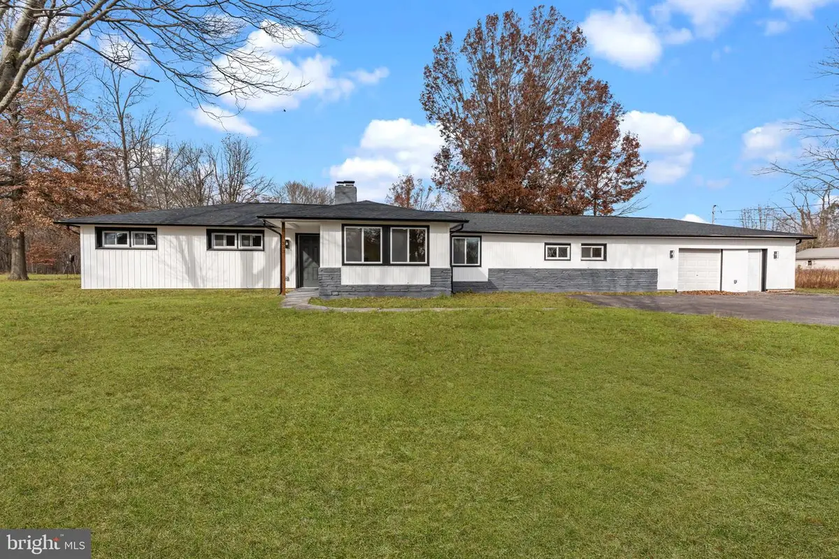 333 Fairhill Rd, Hatfield, PA 19440 - #1