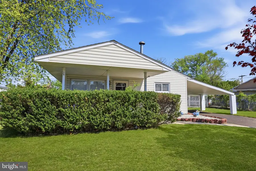 14 Dewberry Ln, Levittown, PA 19055 - #3