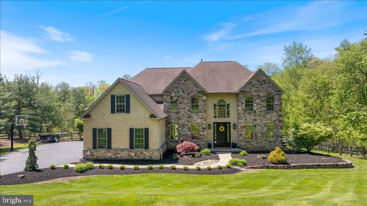 104 Pickwick Dr, Doylestown, PA 18901 - #1