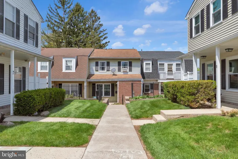 6 Reliance Ct, Telford, PA 18969 - #2