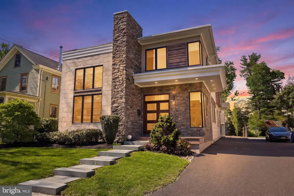 94 East St, Doylestown, PA 18901 - #1