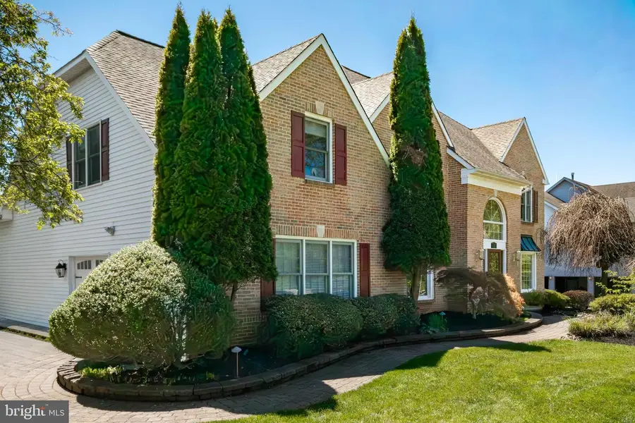 35 Radcliff Dr, Doylestown, PA 18901 - #2