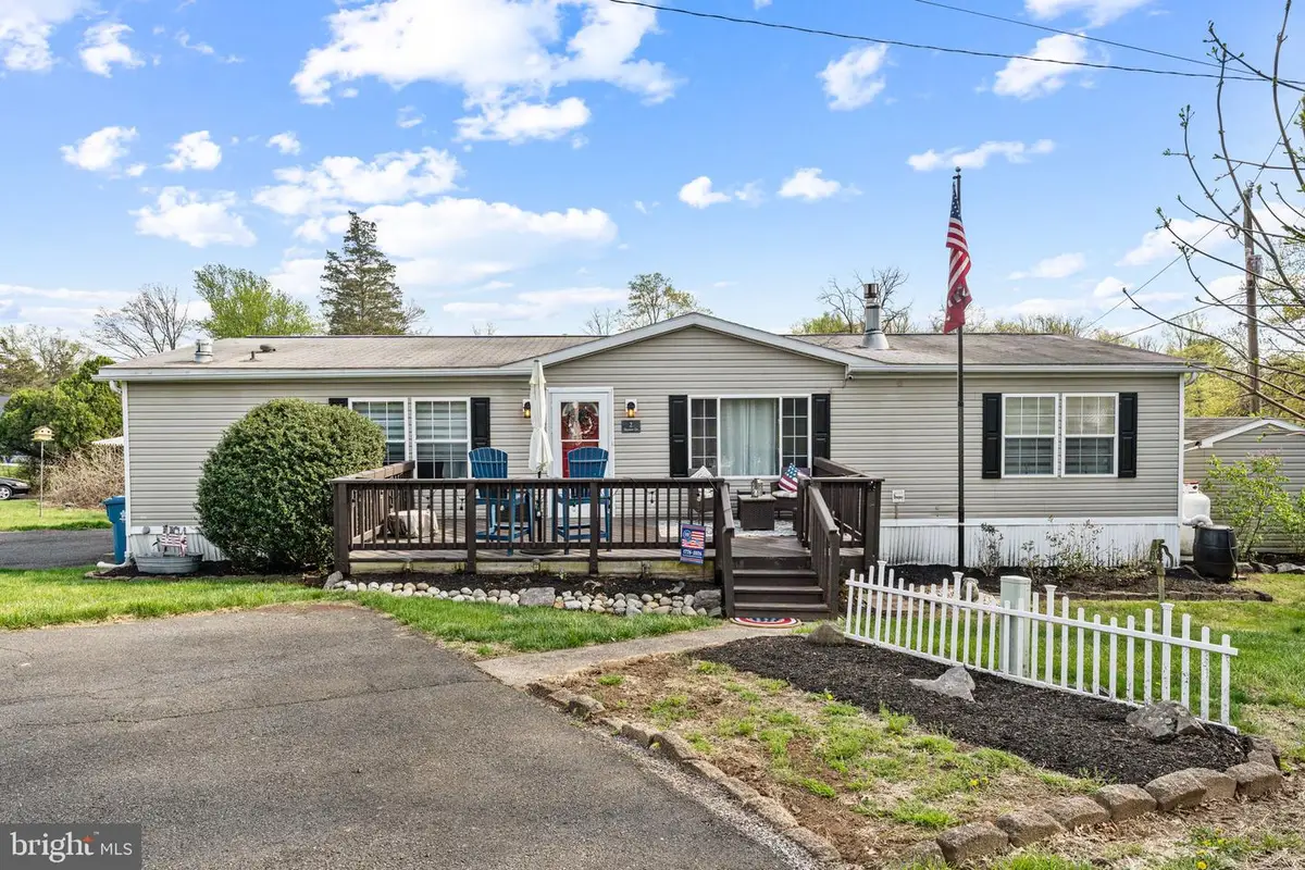 2 Skyview Dr, Quakertown, PA 18951 - #1