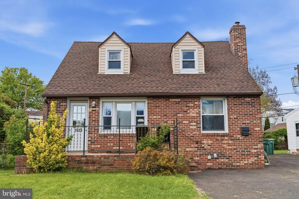 3523 Dixon Ave, Bristol, PA 19007 - #1