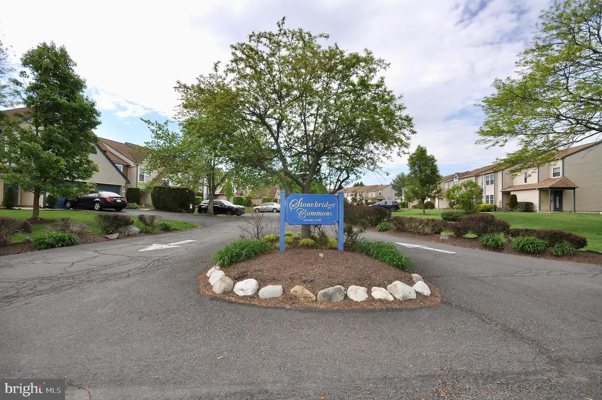 127 Allem Ln, Perkasie, PA 18944 - #1