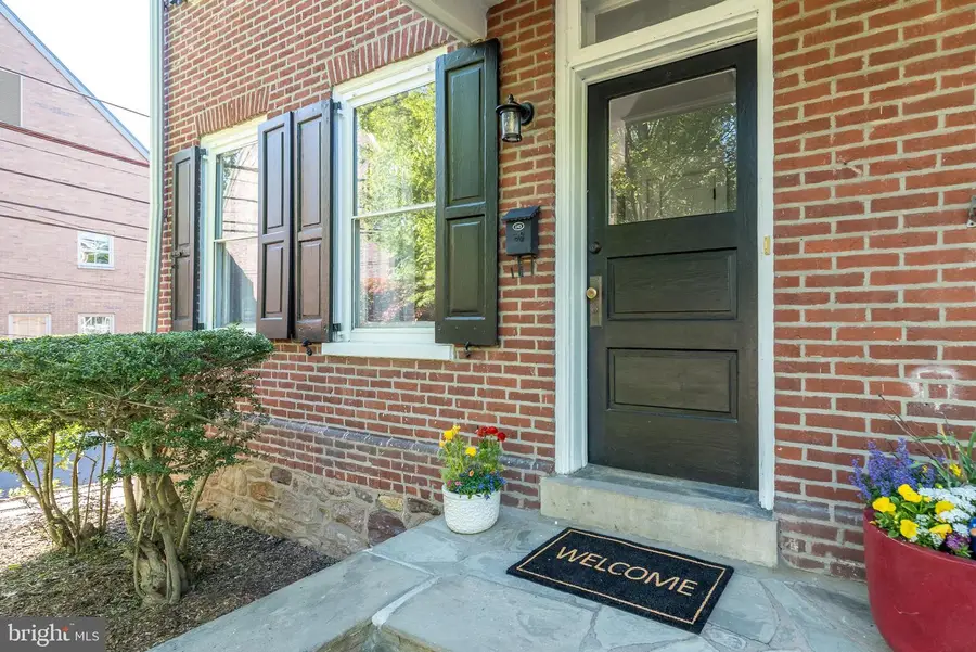 143 Mechanics St, Doylestown, PA 18901 - #2