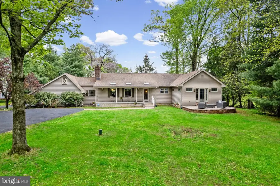 612 Double Woods Rd, Langhorne, PA 19047 - #2