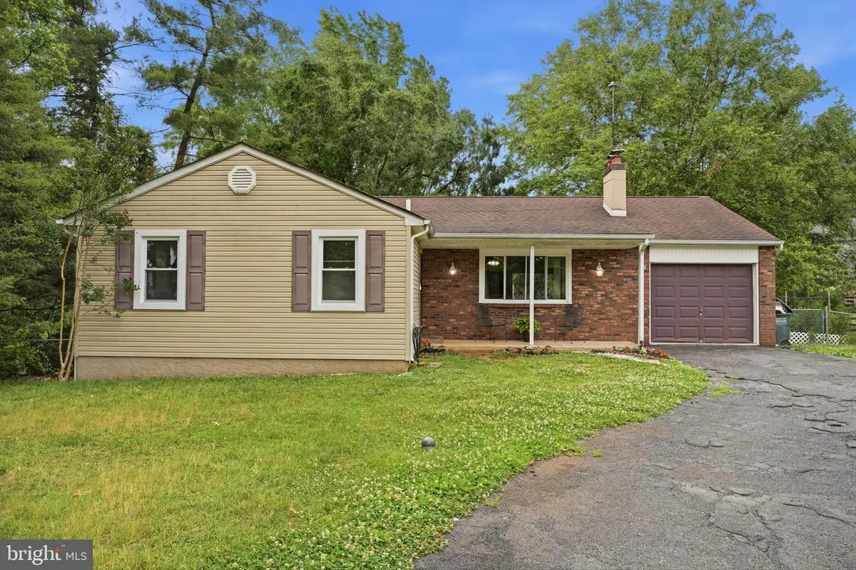 1000 Manor Ln, Feasterville Trevose, PA 19053 - #1