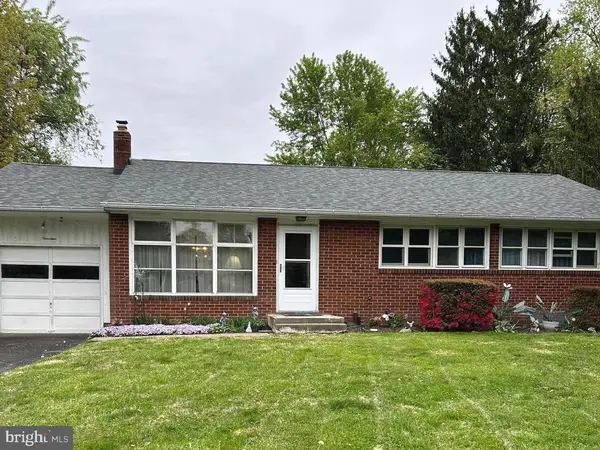 19 Eljan Dr, DOYLESTOWN, PA 18901