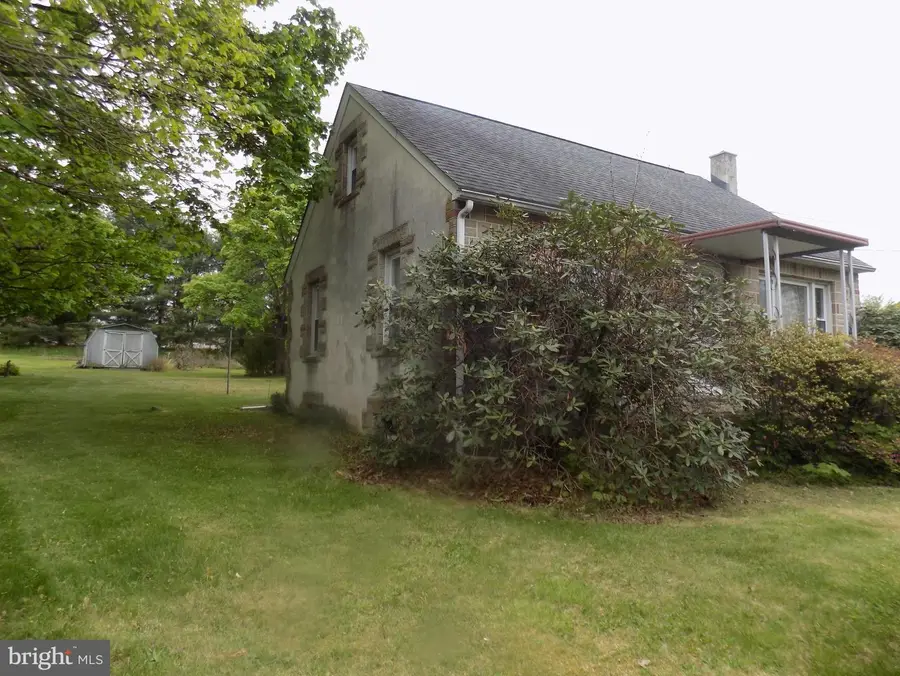 2120 Spinnerstown Rd, Quakertown, PA 18951 - #3