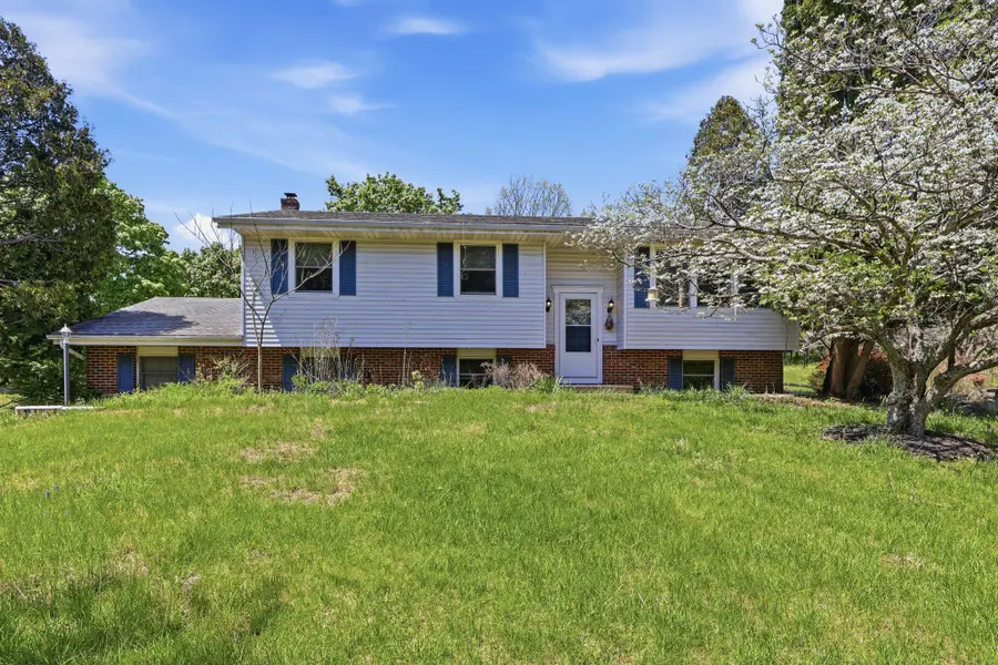 34 Hollow Horn Rd, Erwinna, PA 18920 - #2