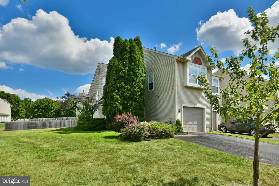 14 Nutmeg Pl, Newtown, PA 18940 - #3