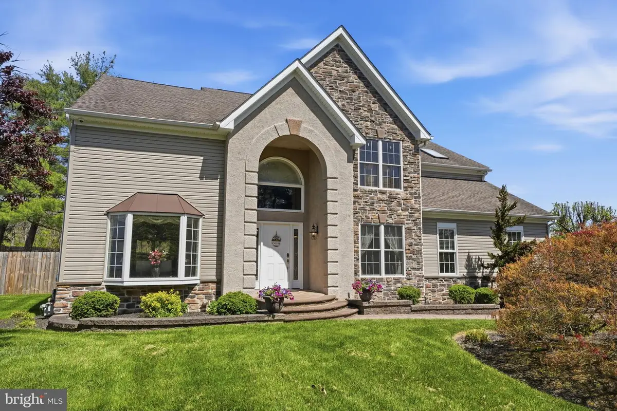 503 Heatons Mill Dr, Langhorne, PA 19047 - #1