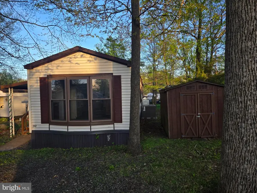 232 Yankee Rd #242 Aka 242 Dogwood Dr, Quakertown, PA 18951 - #2