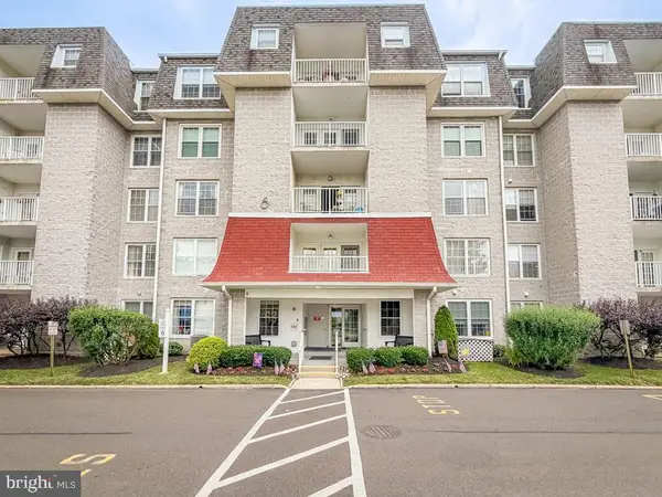6211 Centennial Sta #621, WARMINSTER, PA 18974