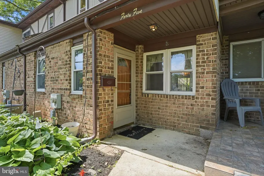 45 Hollybrooke Dr, Langhorne, PA 19047 - #3