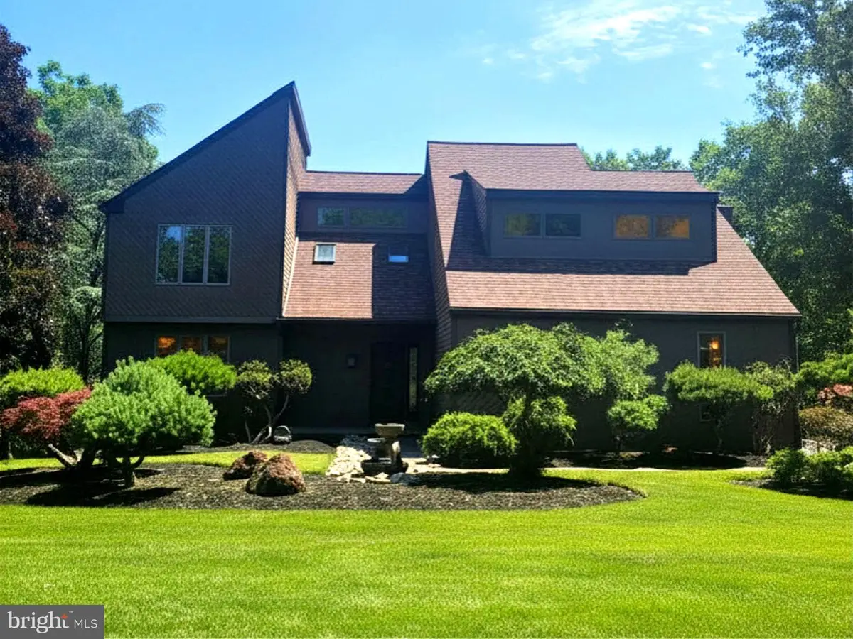 84 Skoures Ln, Newtown, PA 18940 - #1