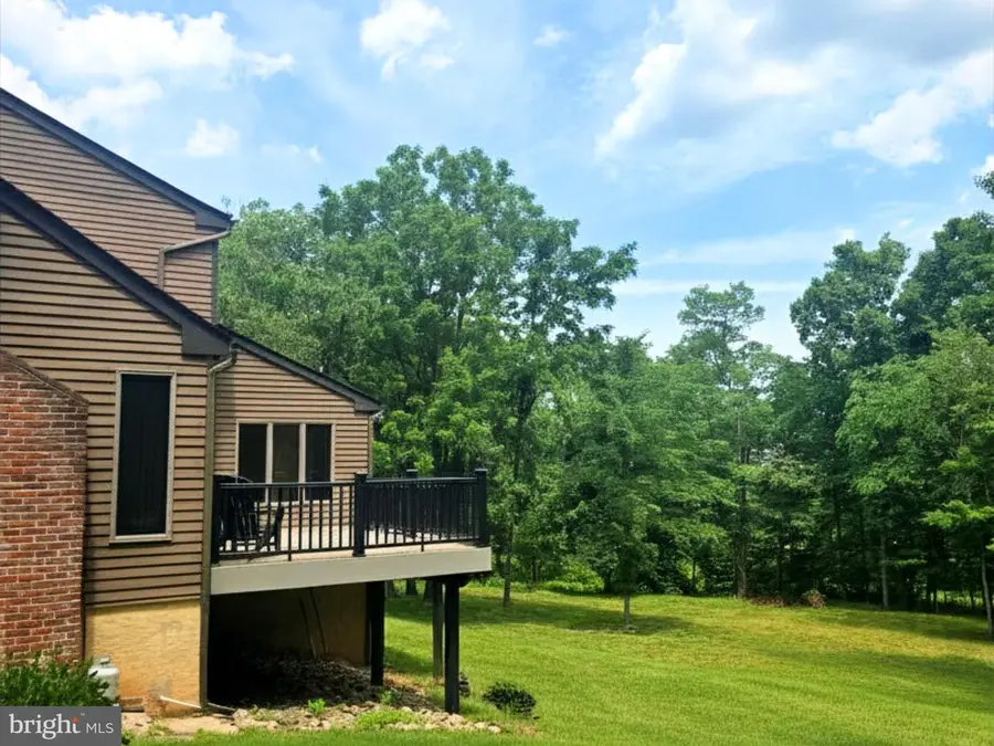 84 Skoures Ln, Newtown, PA 18940 - #2
