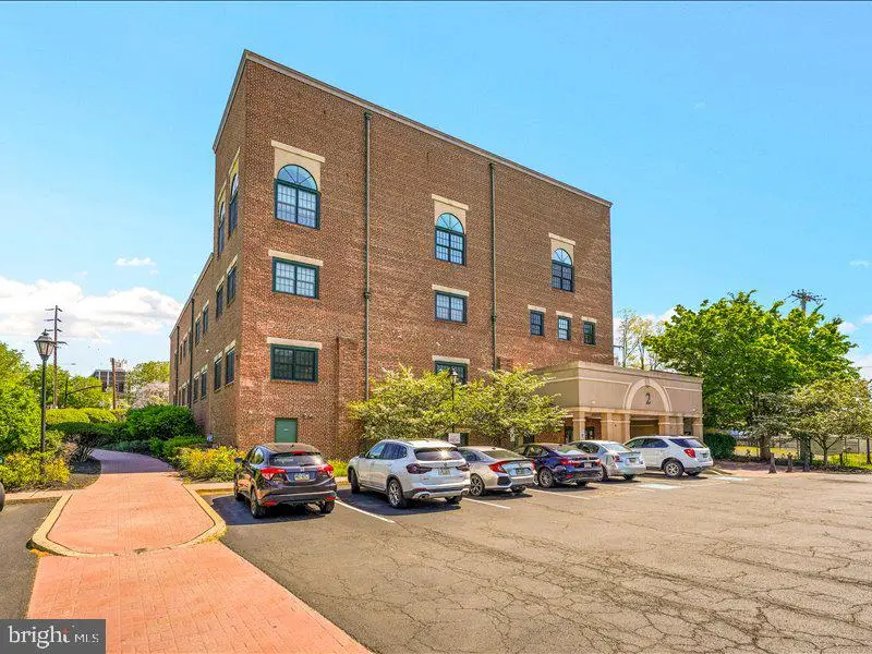 2 Canals End Rd #305, Bristol, PA 19007 - #3