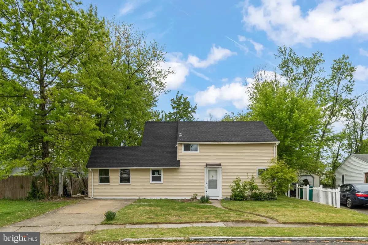 3 Indian Creek Way, Levittown, PA 19057 - #1