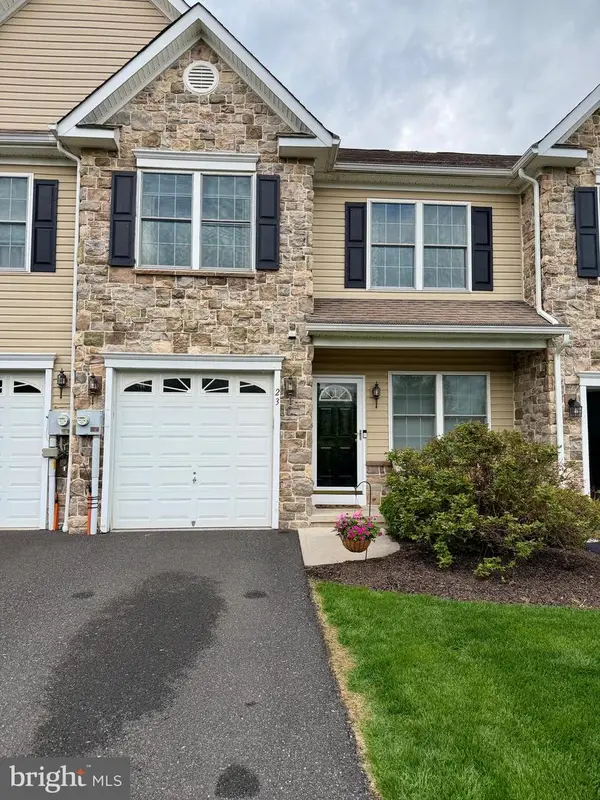 23 Woodspring Cir, SELLERSVILLE, PA 18960