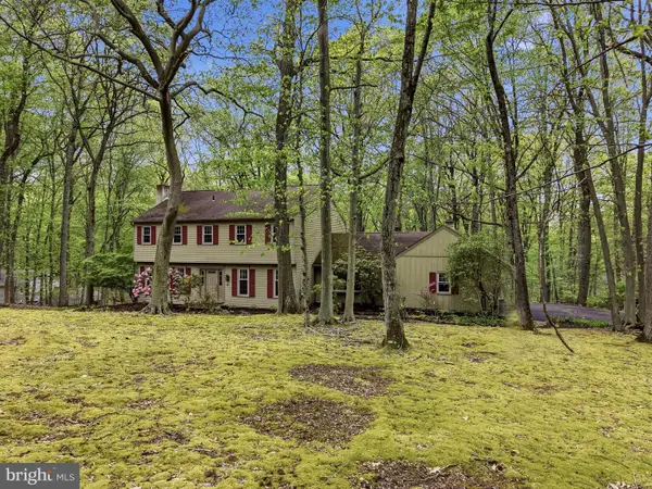3858 Dogwood Ln, DOYLESTOWN, PA 18902