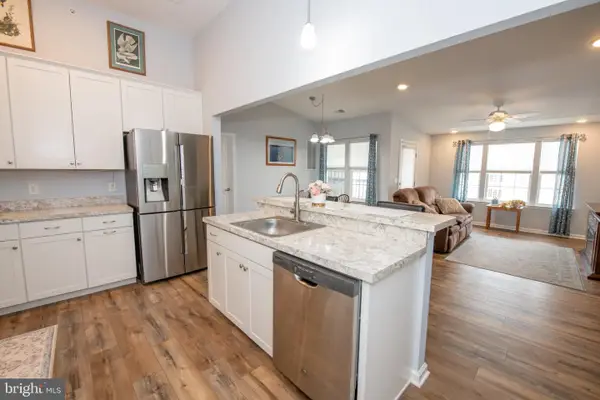 1503 Moore St #304, BRISTOL, PA 19007