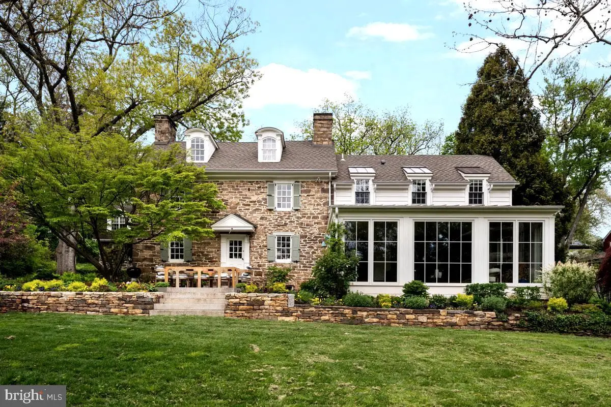 465 E State St, Doylestown, PA 18901 - #1