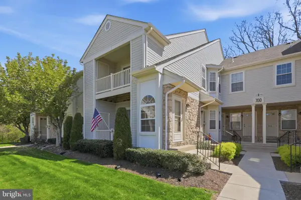 702 Eaton Ct, QUAKERTOWN, PA 18951