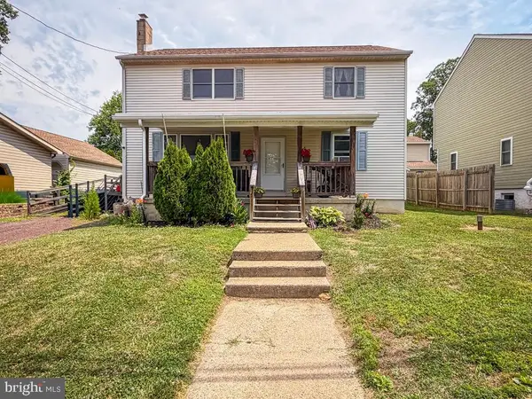 478 Cedar Ave, FEASTERVILLE-TREVOSE, PA 19053