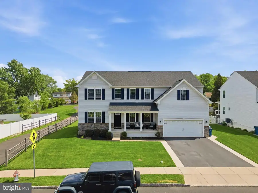 1054 Domino Ln, Warminster, PA 18974 - #2