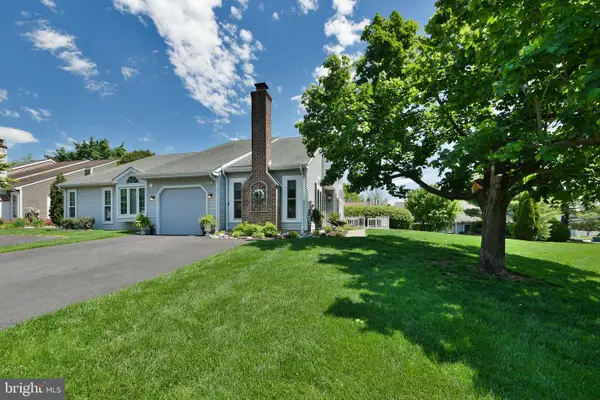 172 Meadowview Ct, LANGHORNE, PA 19047