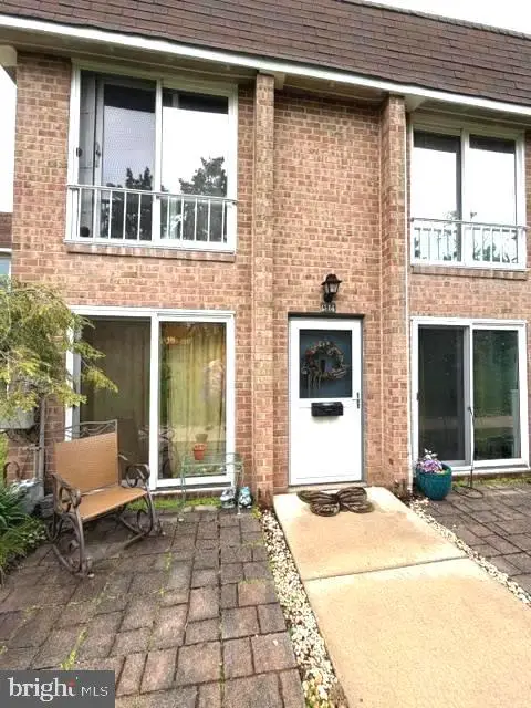 425 Brandywine Ct, WARMINSTER, PA 18974