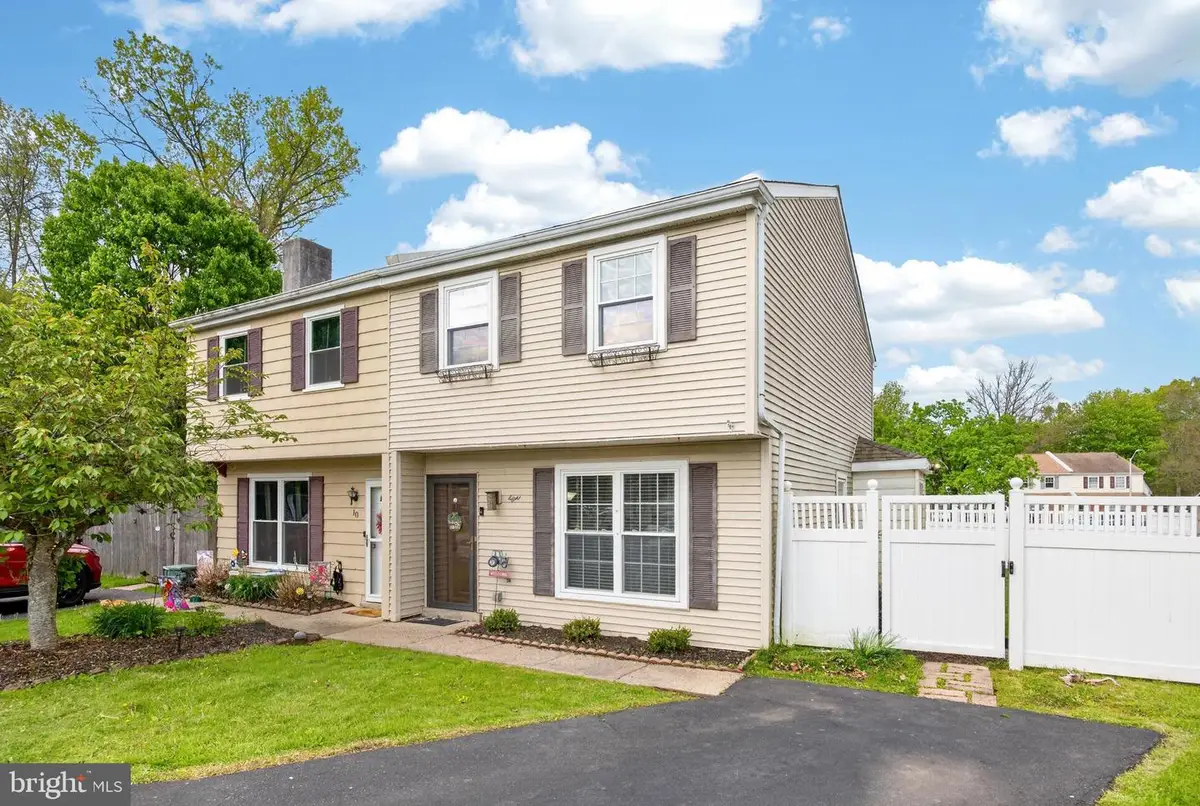 8 Elwood Ct, Quakertown, PA 18951 - #1