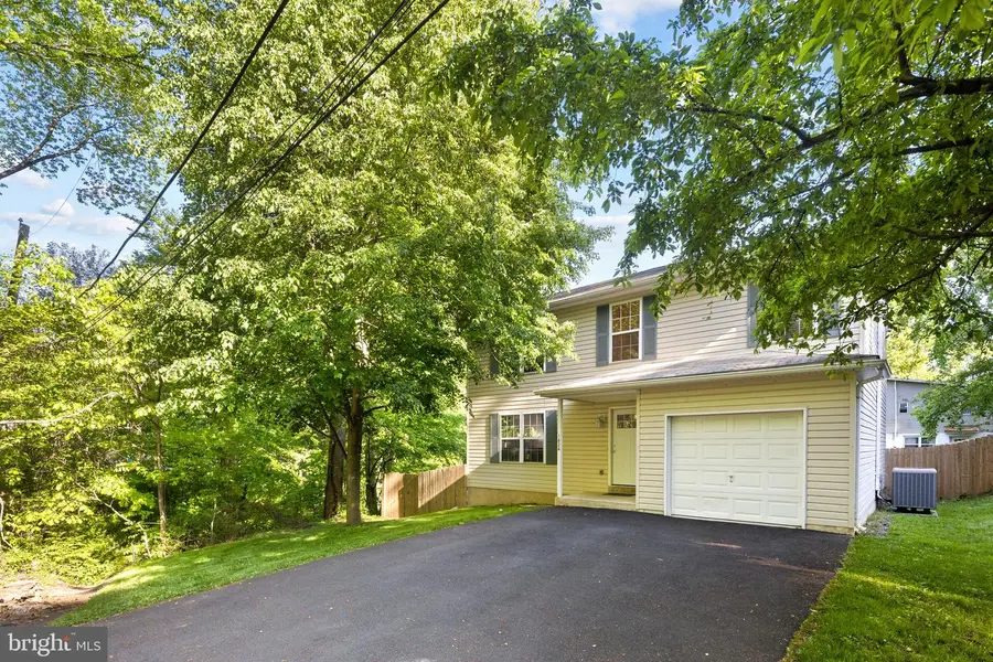 1626 Winter Ave, Langhorne, PA 19047 - #2