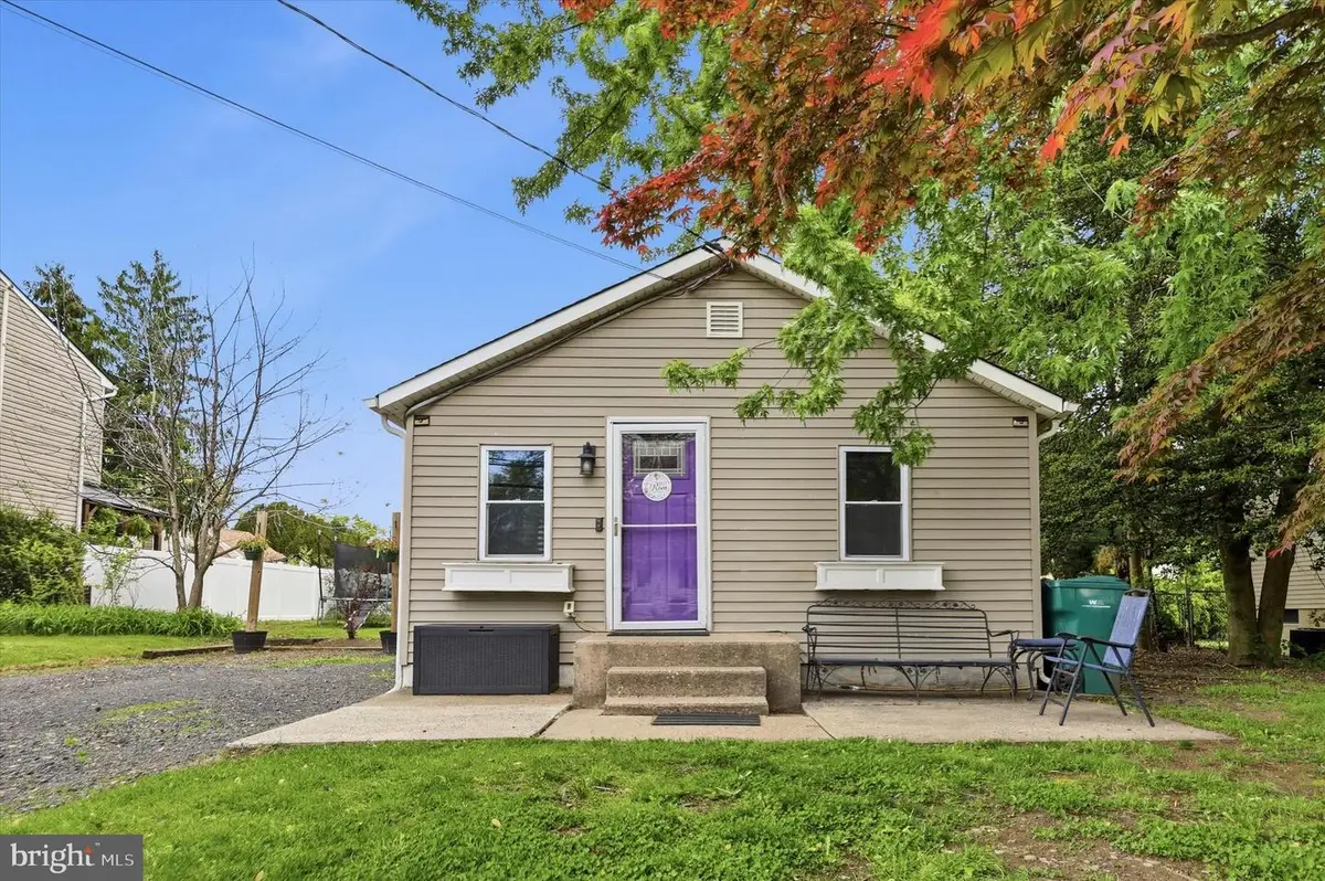 925 Excelsior Ave, Croydon, PA 19021 - #1